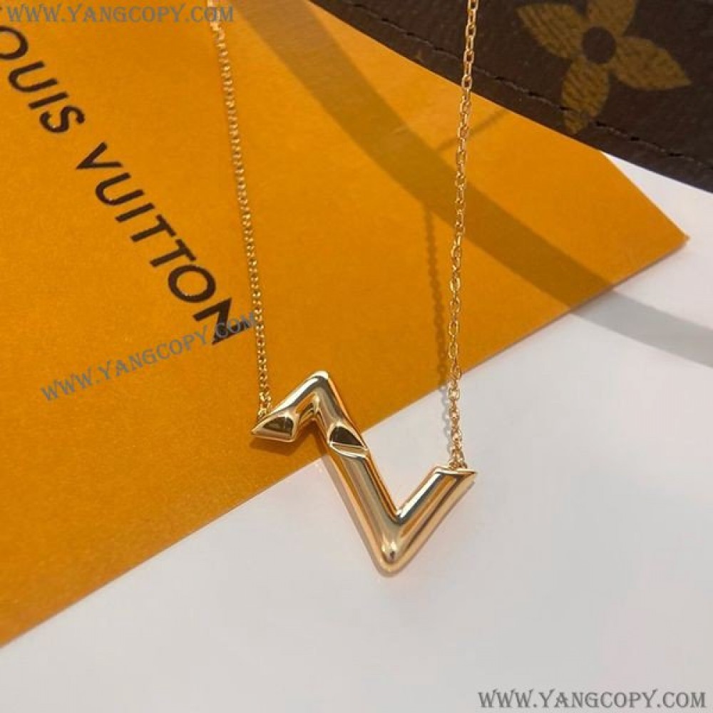 ルイヴィトン 偽物 パンダンティフ LV ヴォルト アップサイド vub83655