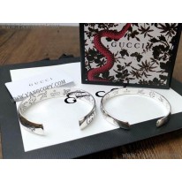 グッチ 偽物 Blind For Love シルバーブレスレット guv09498