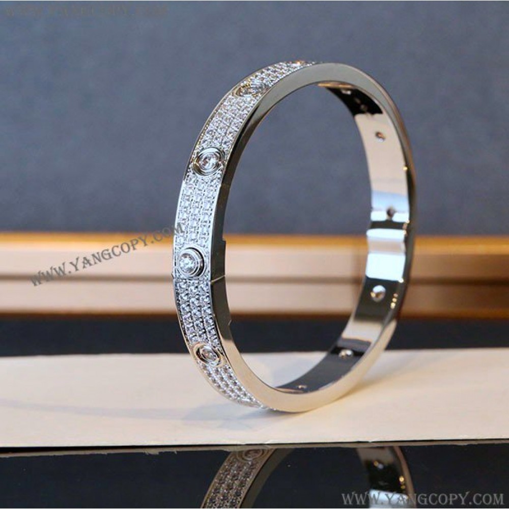 カルティエ スーパーコピー LOVE パヴェダイヤモンド ブレスレット kax52757