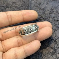 クロムハーツ スーパーコピー CHプラス シルバーリング ロゴ Kud39888