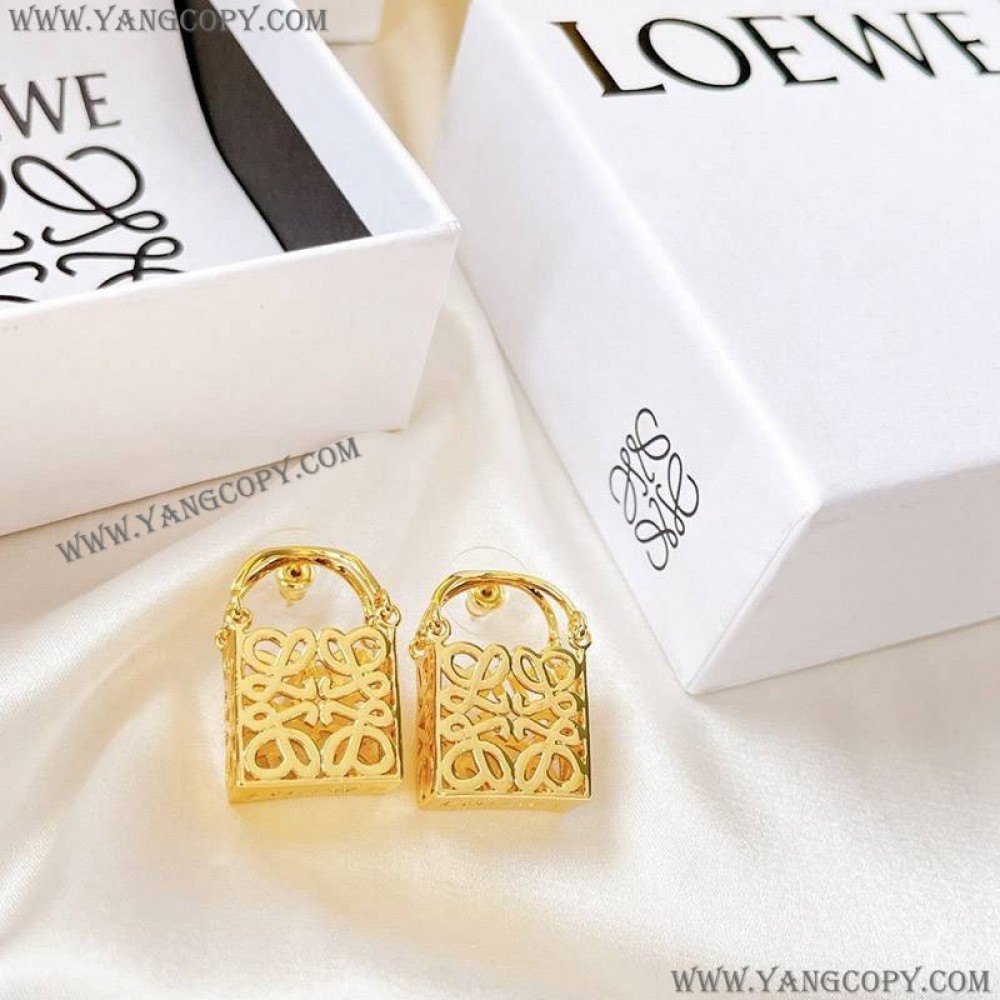 ロエベ スーパーコピー アナグラム スタッド ピアス loi89617