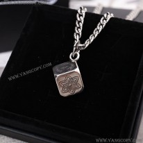クロムハーツ スーパーコピー 正方形 ネックレス Kui25352