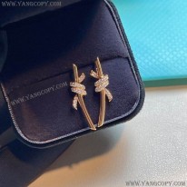 ティファニー スーパーコピー Knot ピアス 18K ダイヤモンド Tik30864