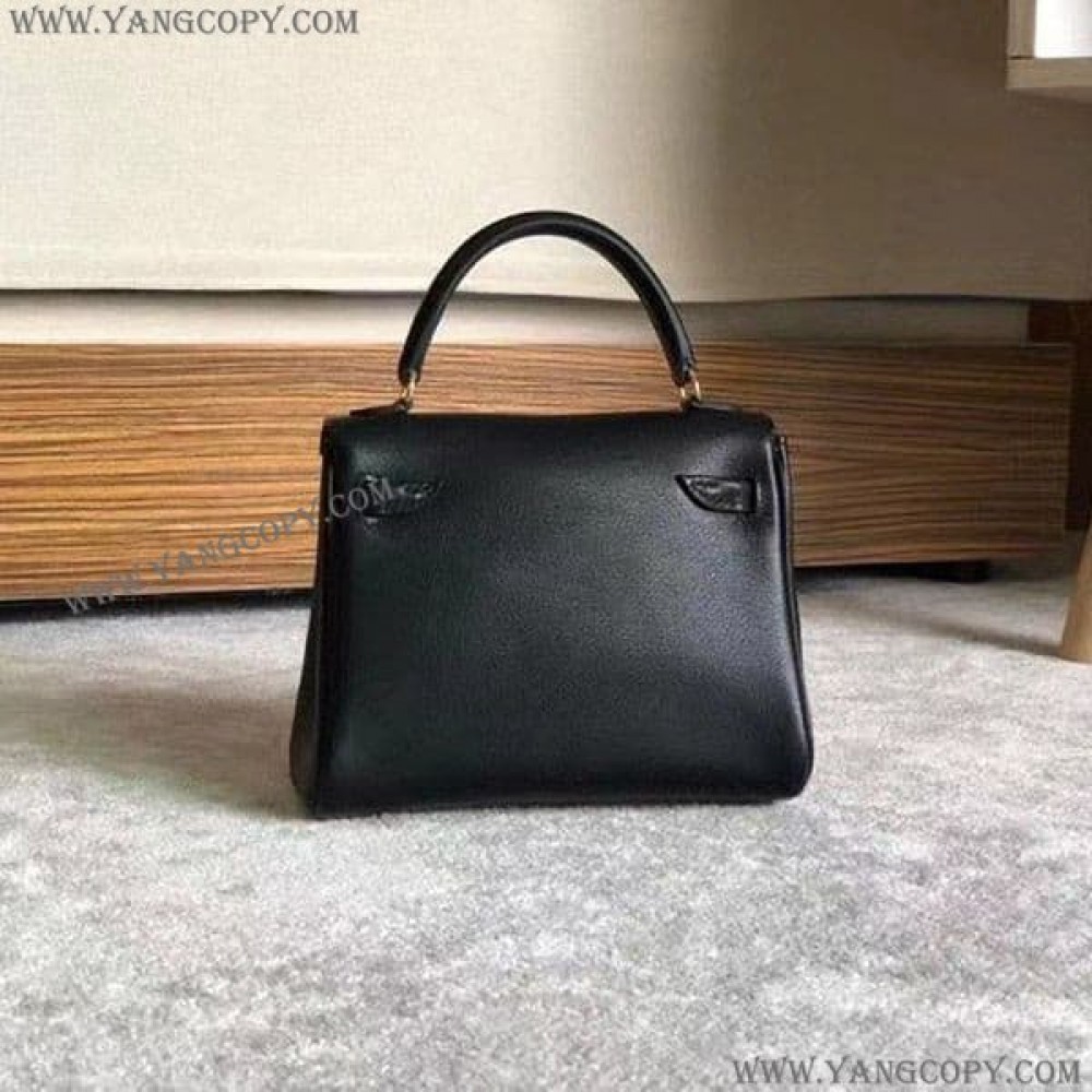 エルメス 偽物 ケリードール ブラック ゴールド金具 erp07693