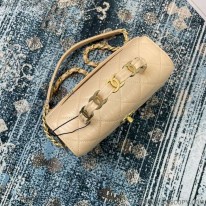 シャネル 偽物 ショルダーバッグ お洒落に shs82035