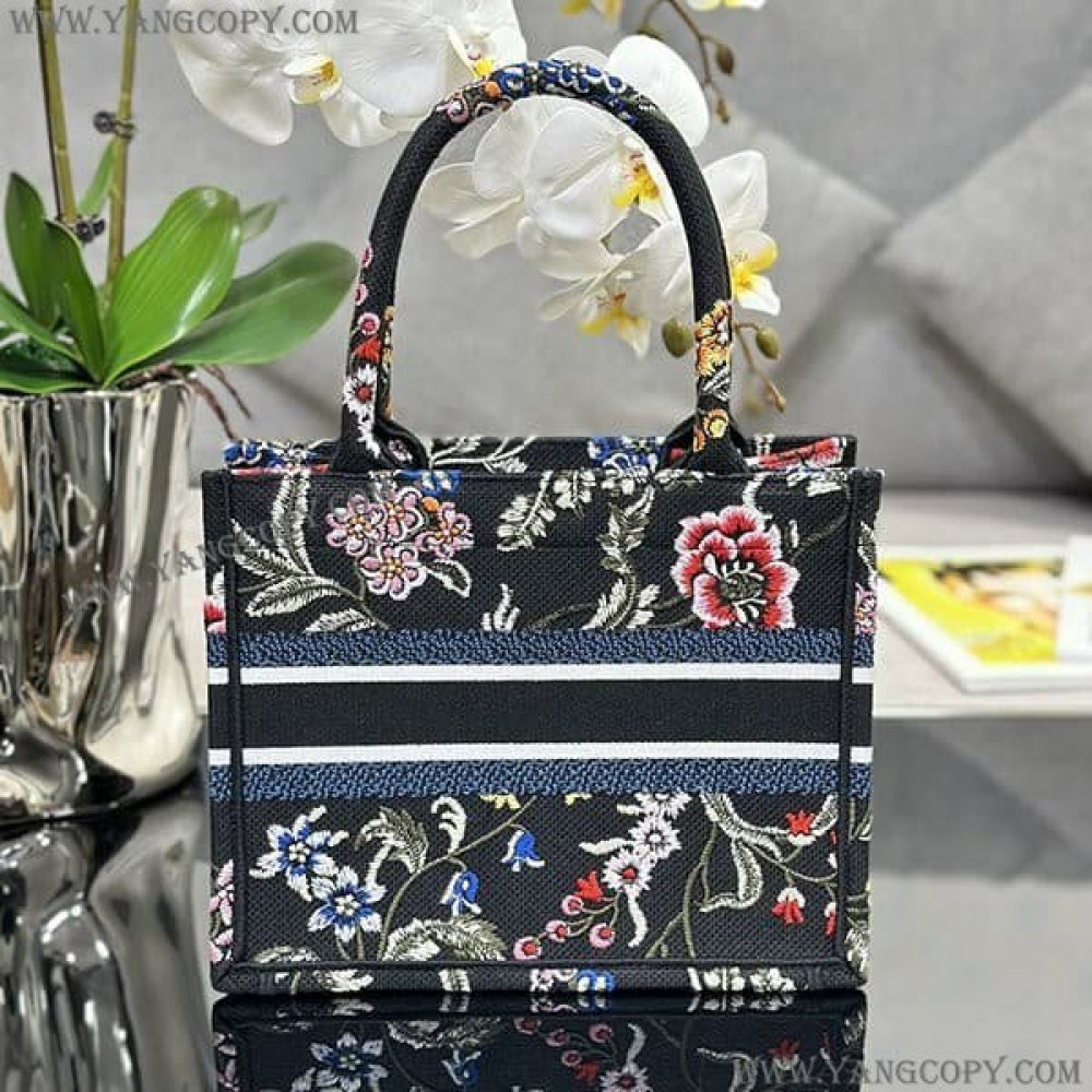 ディオール スーパーコピー ブックトート Dior Petites Fleurs刺繍 deb77065