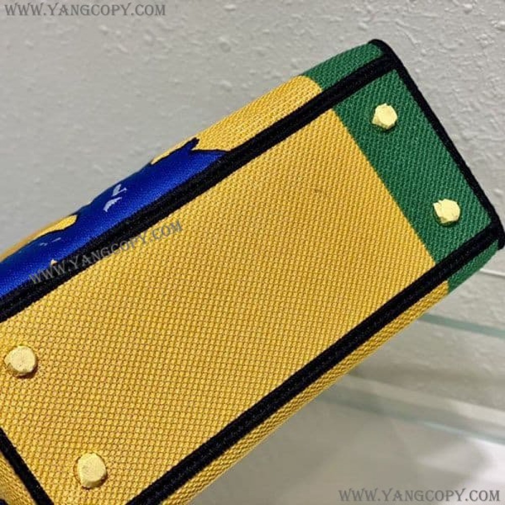 ディオール 偽物 MEDIUM LADY D-LITE BAG フラワーポップ 刺繍 def95705