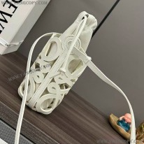 ロエベ 偽物 アナグラムカットアウト ポケット lol49386