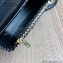 セリーヌ スーパーコピー 16 チェーンウォレット ブラック 10G453CQ738NO