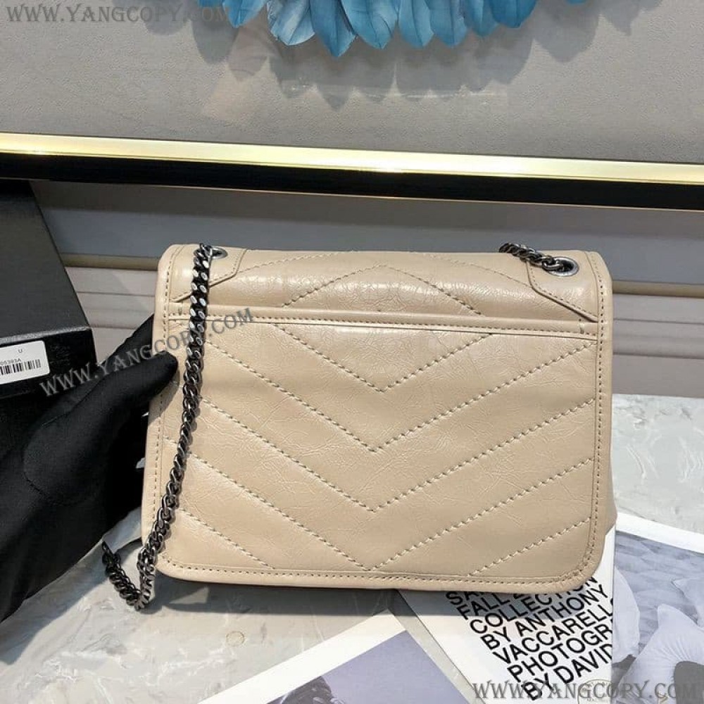 サンローラン 偽物 ショルダーバッグ ニキ ベイビー クリンクルヴィンテージレザー Sav69448