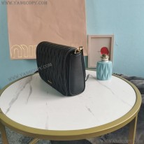 ミュウミュウ 偽物 マテラッセナッパレザー バッグ myw59258
