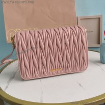 ミュウミュウ スーパーコピー マテラッセナッパレザー バッグ myc36220