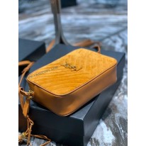サンローラン スーパーコピー ショルダーバッグ ルー キルティングレザー カメラバッグ Sac32444