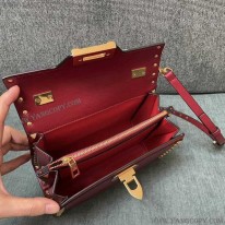 ヴァレンティノ スーパーコピー 激安 カーフレザー スタッズ バッグ パロディ Vui10998