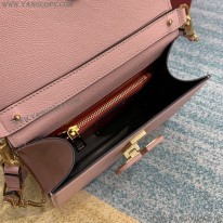 ヴァレンティノ 偽物 ショルダーバッグ 人気 Vスリング カーフスキン ミニハンドバッグ Vug44079