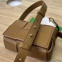 ボッテガ ヴェネタ 偽物 キャンディー カセット クロスボディミニバッグ bok62740