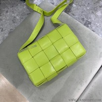 ボッテガ ヴェネタ スーパーコピー カセット クロスボディバッグ bow94018