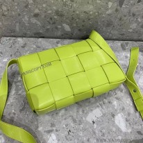 ボッテガ ヴェネタ スーパーコピー カセット クロスボディバッグ bow94018
