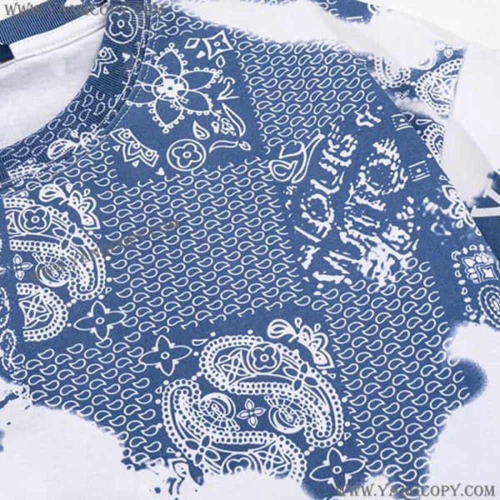 ルイヴィトン 偽物 Tシャツ モノグラム バンダナモチーフ 1AA5F4