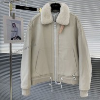 ルイヴィトン スーパーコピー  レザーアビエイタージャケット 1A7Y8R
