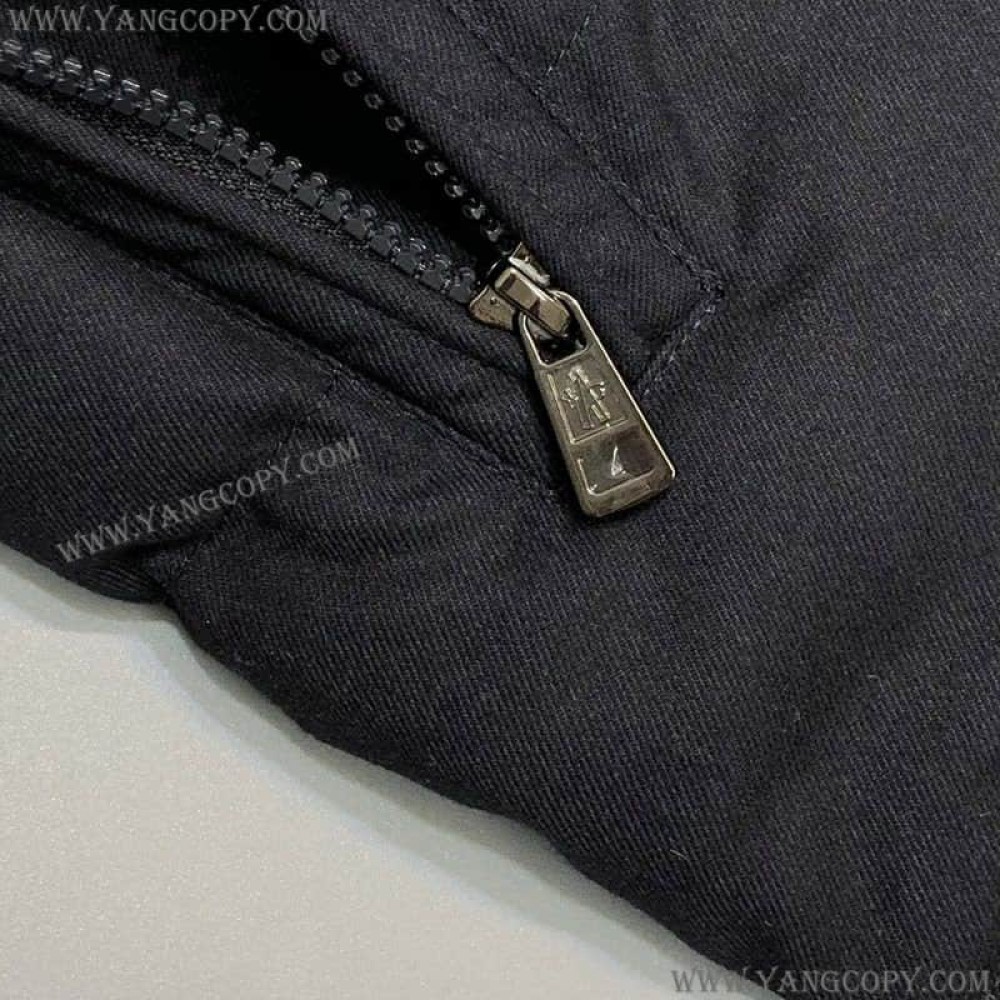 モンクレール 偽物 モンジュネーブル ダウン MONTGENEVRE moh16099