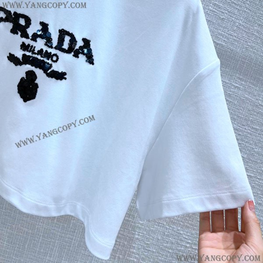 プラダ 偽物 刺繍入り インターロック クロップドTシャツ ショート 3560AR 103H