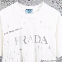 プラダ コピー ロゴエンブロイダリー コットン Tシャツ pug67023