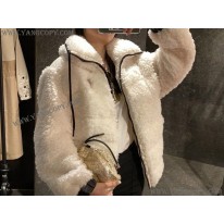 モンクレール スーパーコピー フリース レディース ダウンジャケット mog88399 ジャケット