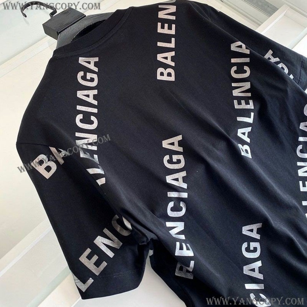 バレンシアガ スーパーコピー ALLOVER SPORTY LOGO フィット Tシャツ bac98825
