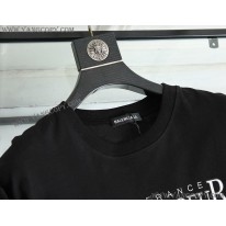 バレンシアガ スーパーコピー クルーネック Tシャツ SACRE COEUR ブラック bar35088