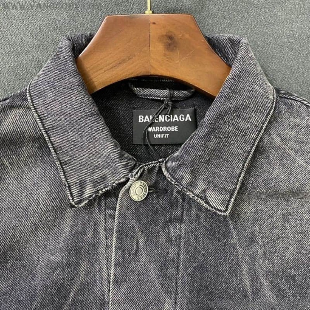 バレンシアガ 偽物 Drip Peace Large Fit ジャケット ストーンウォッシュ ブラックデニム bau61029