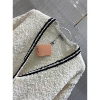 ミュウミュウ 偽物 オーバーサイズロゴモヘアセーター mys81908