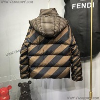 フェンディ スーパーコピー モンスター フード付 ダウン 両面着用可能 fec77049