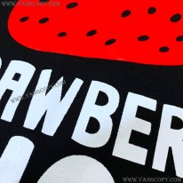 グッチ スーパーコピー 21AW STRAWBERRY ロゴ キラキラ スウェット gut54976