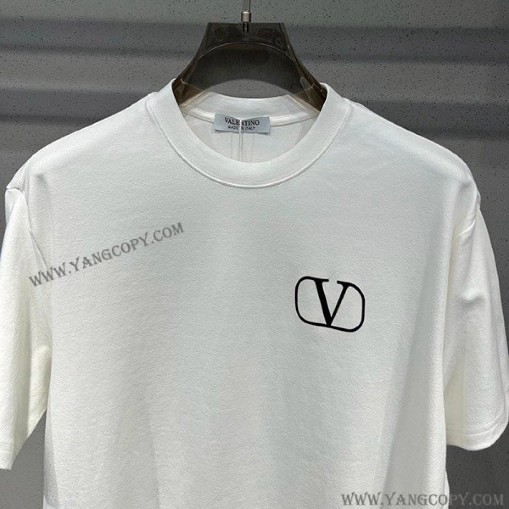 ヴァレンティノ コピー Vロゴ シグネチャーパッチ Tシャツ Vun40699