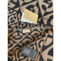 グッチ スーパーコピー グラフィックカシミヤスカーフ guw43915