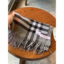 バーバリー スーパーコピー リバーシブル モノグラム ロゴジャカード カシミアスカーフ Bak76179