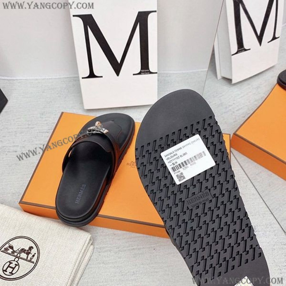 エルメス スーパーコピー サンダルアンピール Empire sandal H221074Z02