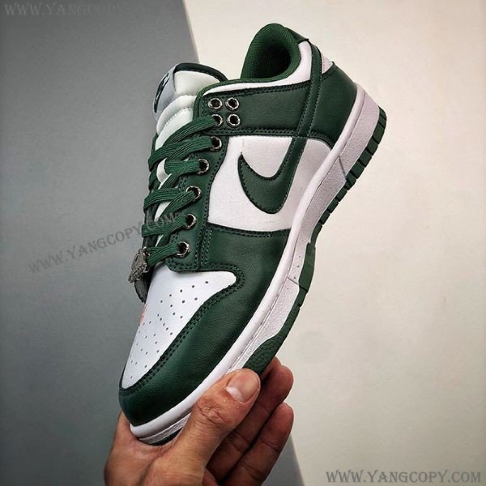 ナイキ 偽物 DUNK LOW TEAM GREEN ダンク ロー チームグリーン