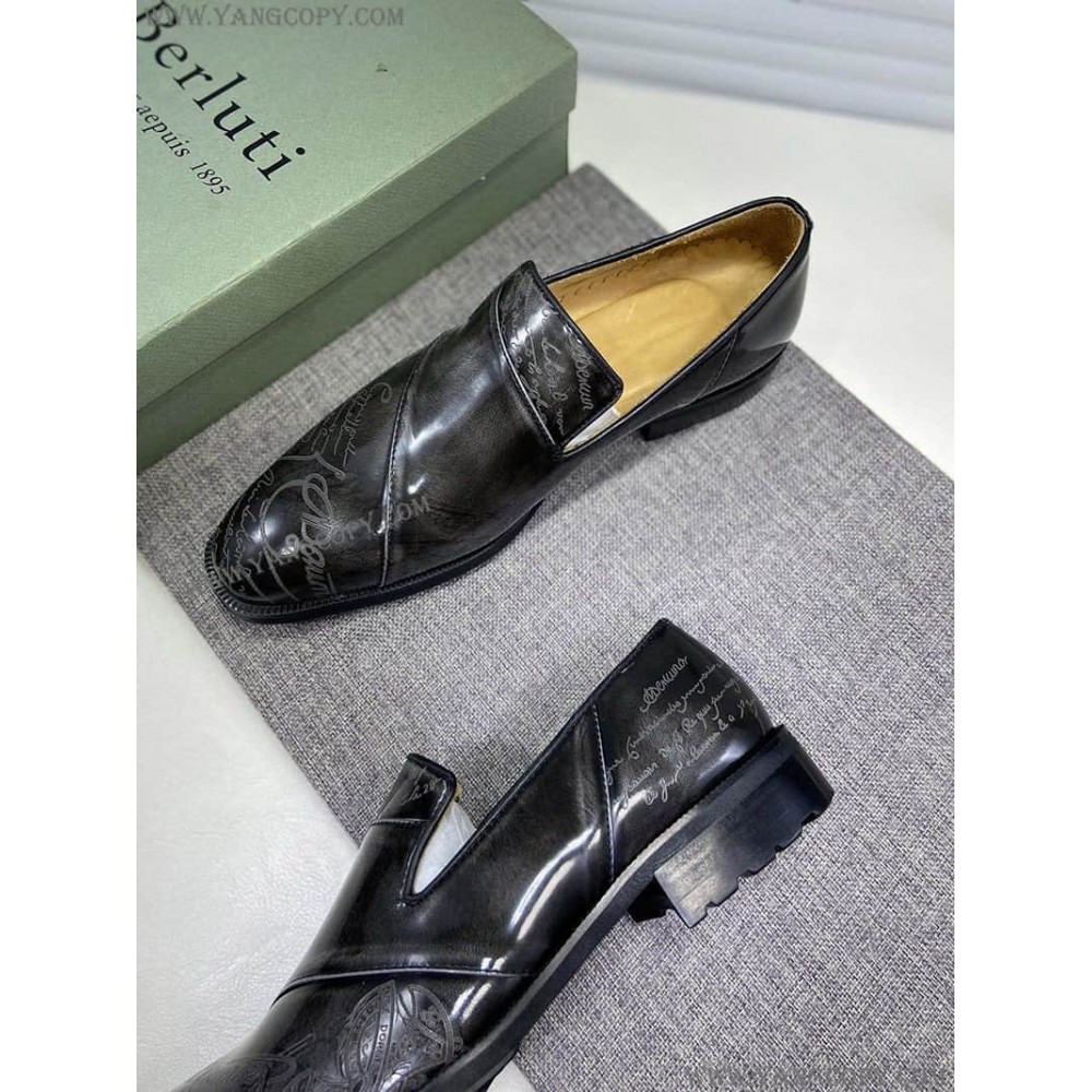 ベルルッティ 偽物 ローファー CLASSIC ヴェネチアレザー bei05637