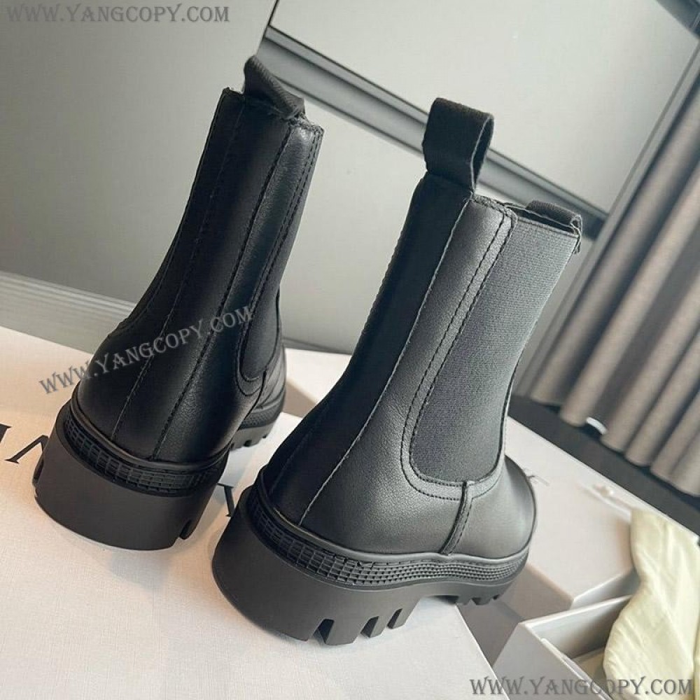 ロエベ スーパーコピー ブーツ CHELSEA BOOT カーフ サイドゴアブーツ lou35699