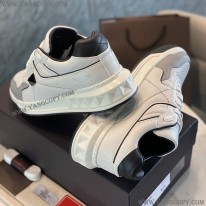 ヴァレンティノ 偽物 ローカットスニーカー ONE STUD ナッパレザー Vuu26409