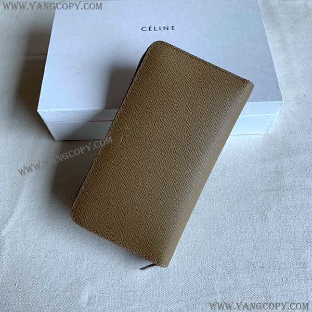 セリーヌ 偽物 ラージ ジップドウォレット 長財布 Cee39397