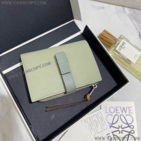 ロエベ コピー 新作スリムジップ二つ折り財布 Slim Zip Bifold Wallet lom88620