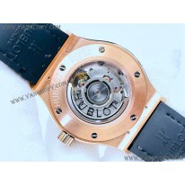 ウブロ スーパーコピー 時計 クラシックフュージョン チタニウム ダイヤモンド huz72263