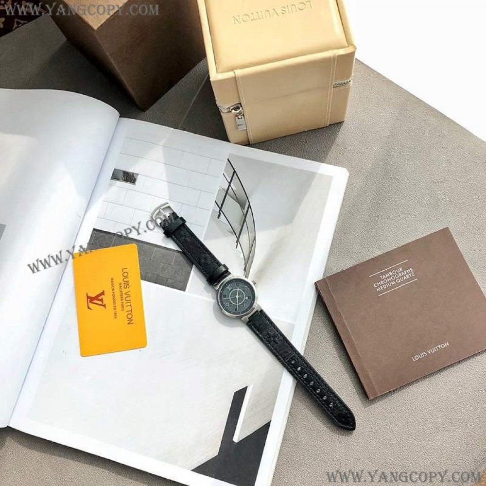 ルイヴィトン 偽物 時計 タンブール ストリート ダイバー 36mm vuf03213