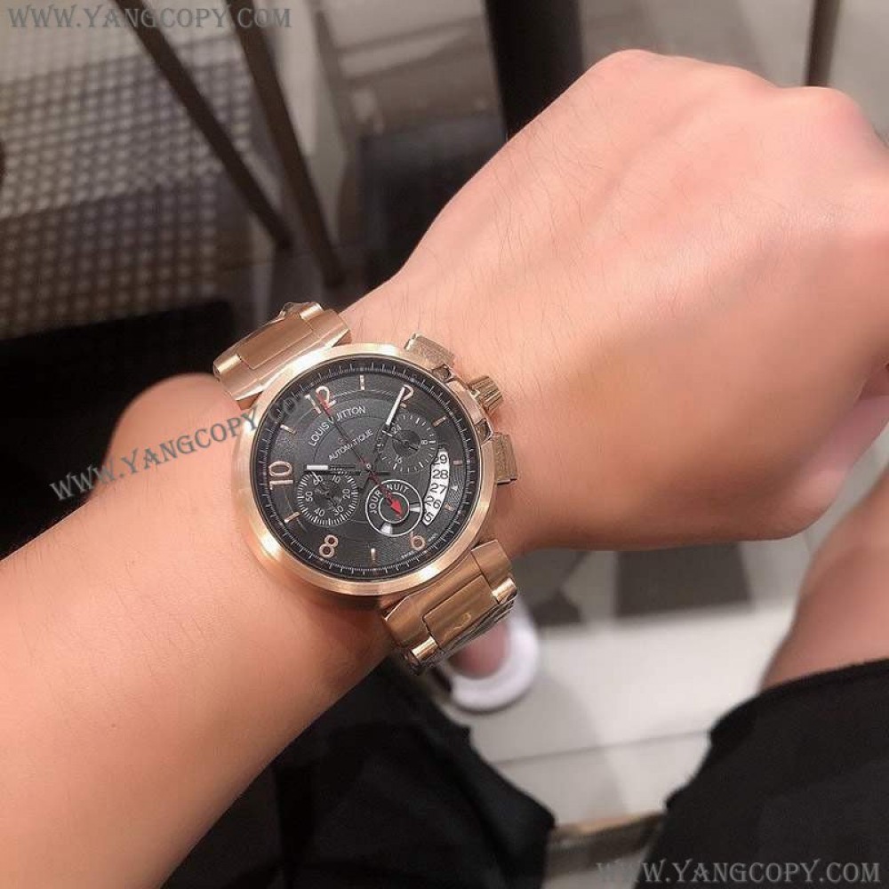 ルイヴィトン 偽物 時計 タンブール ストリート ダイバー メンズ 44mm vup26806
